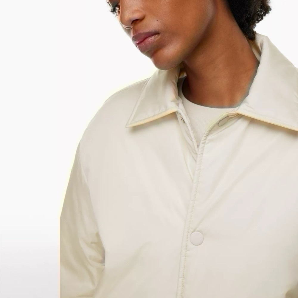 NEW Aritzia Tna Coaches Jacket Limited Edition Matte Pearl XXS - Picture 8 of 11